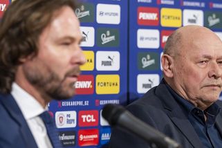 Koubek perlil. Nejsme z Pentagonu, abychom se scházeli v bunkrech, pronesl o jednání v hospodě - Sport.cz